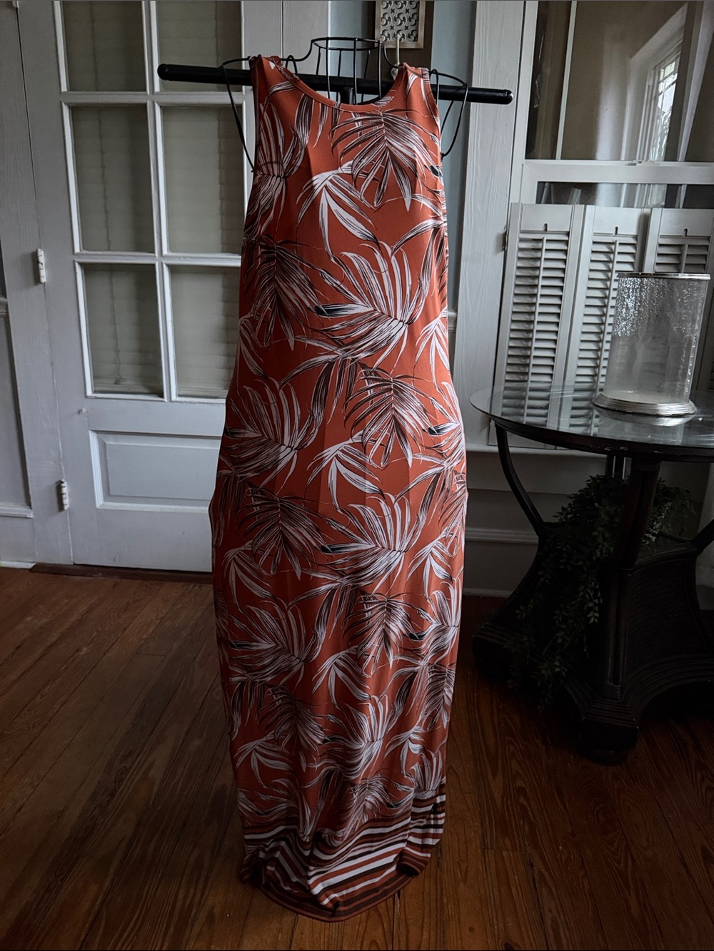 Vince Camuto Rust and White Tropical Leaf Maxi Dress
